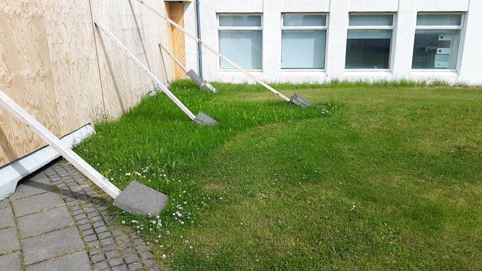 Lagfæring á slætti